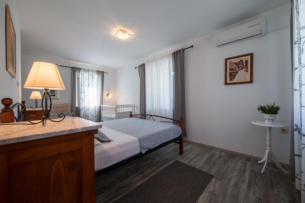 Luxury Mansarda Duplex - City Centre - Stone House Leilighet Split Eksteriør bilde
